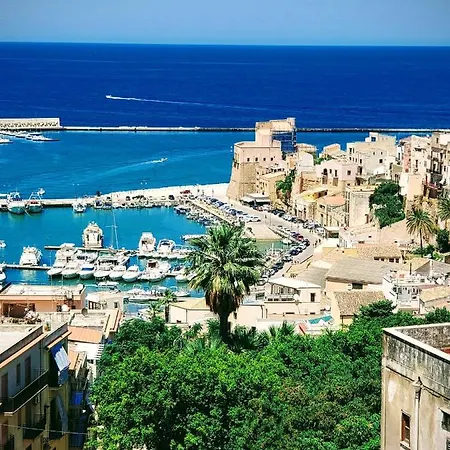 Palazzo Del Golfo Penthouse 公寓 卡斯泰拉马莱