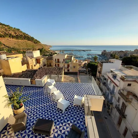 Palazzo Del Golfo Penthouse Lägenhet